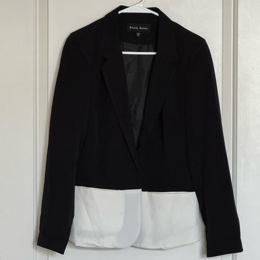 Black Rainn Women's Two-Tone Blazer